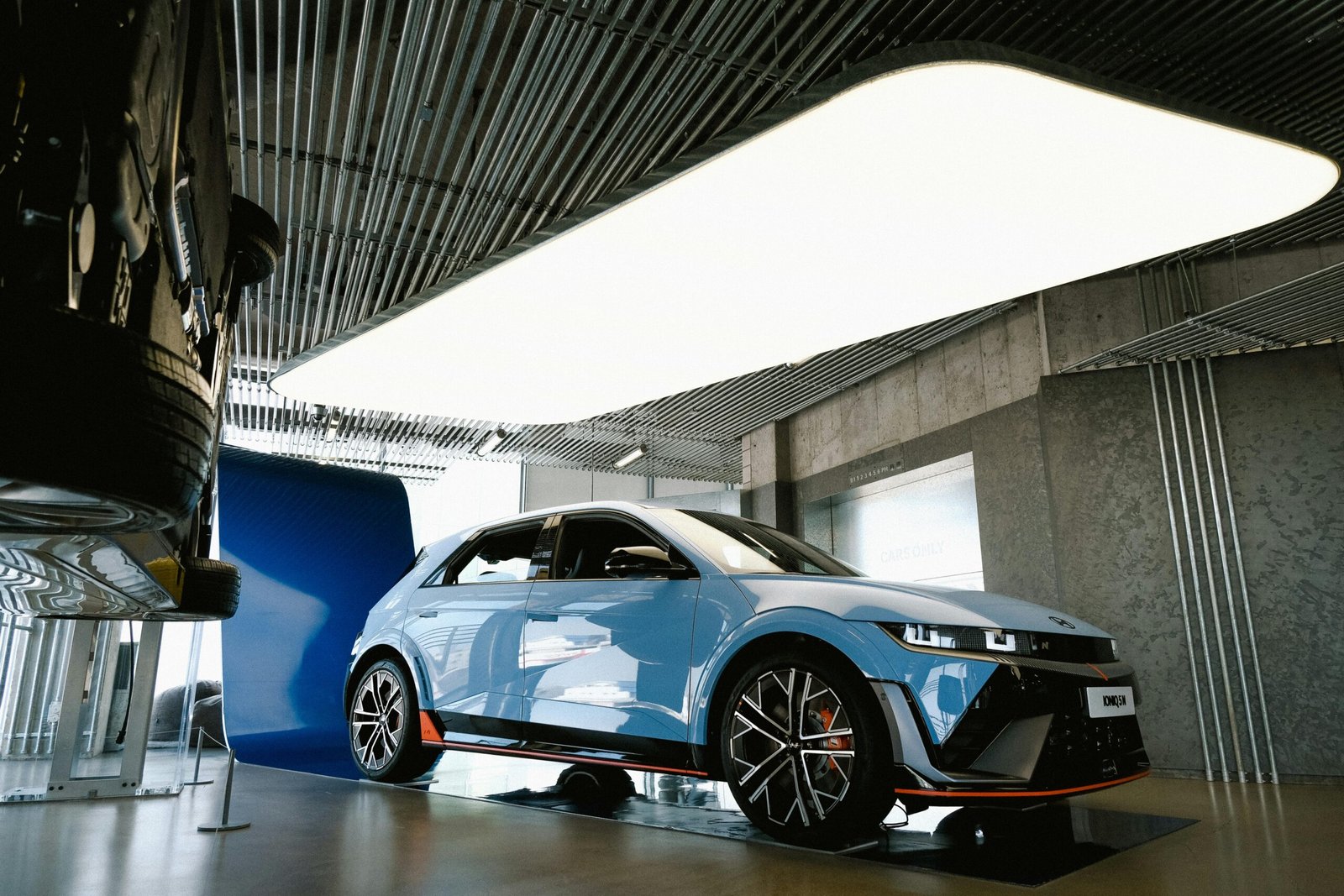 How to Maintain an Electric Car