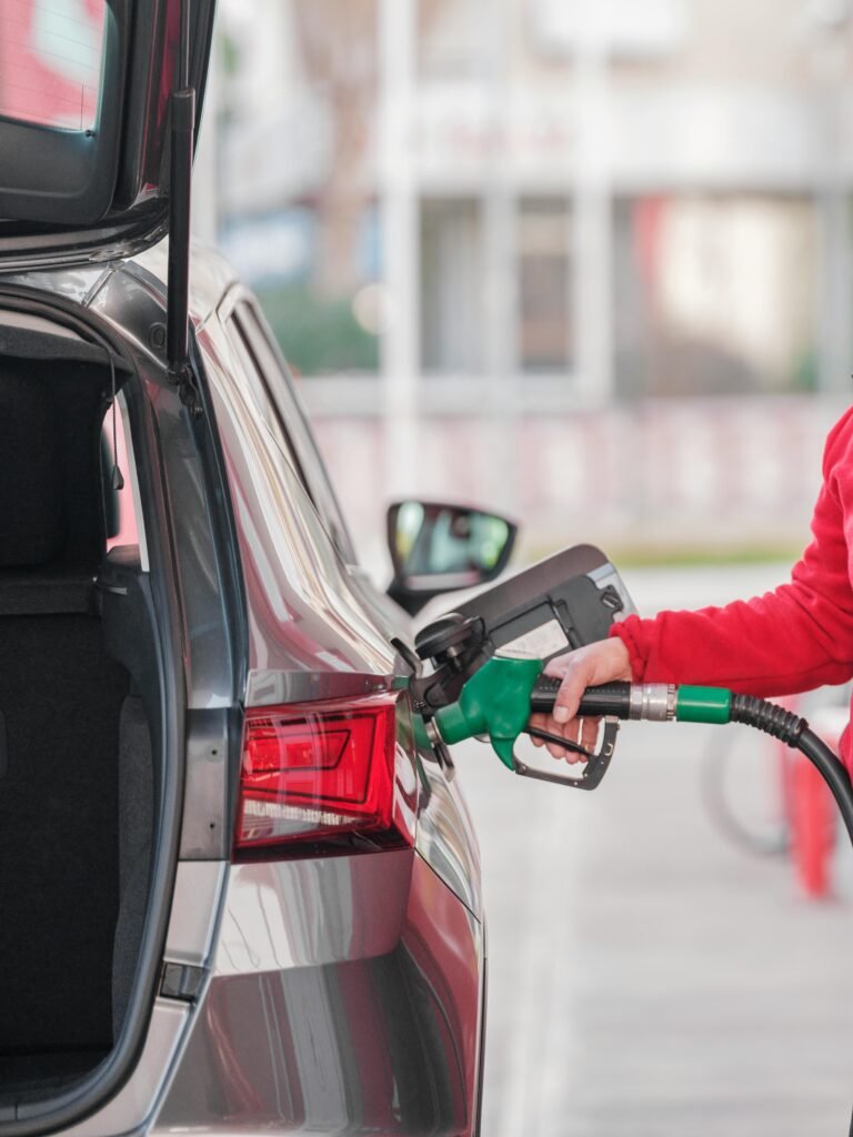 Cars Fuel Efficiency